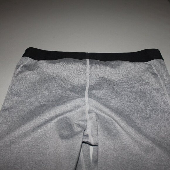 Grey Nike Pro Leggings Size Large - Picture 5 of 5